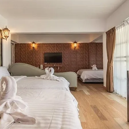 Infinite Hotel